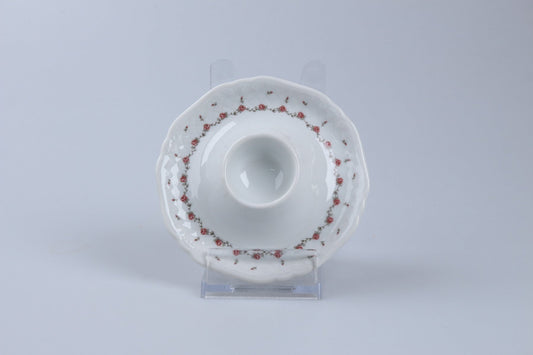 Eierbecher mit Schalenablage