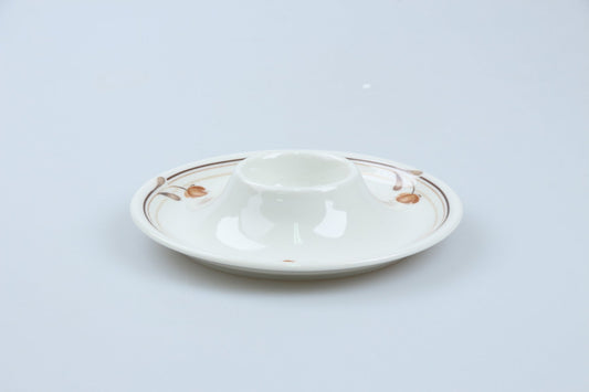 Eierbecher mit Schalenablage