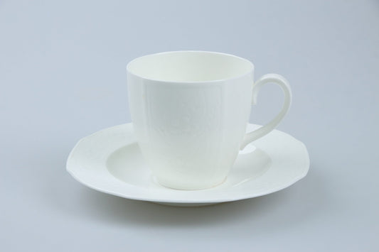 Kaffeetasse mit Untere