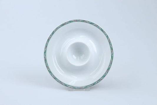 Eierbecher mit Schalenablage