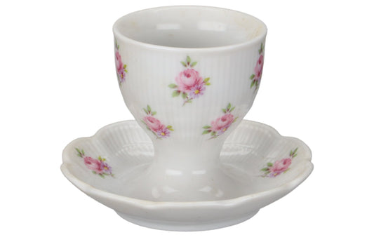 Eierbecher mit Schalenablage