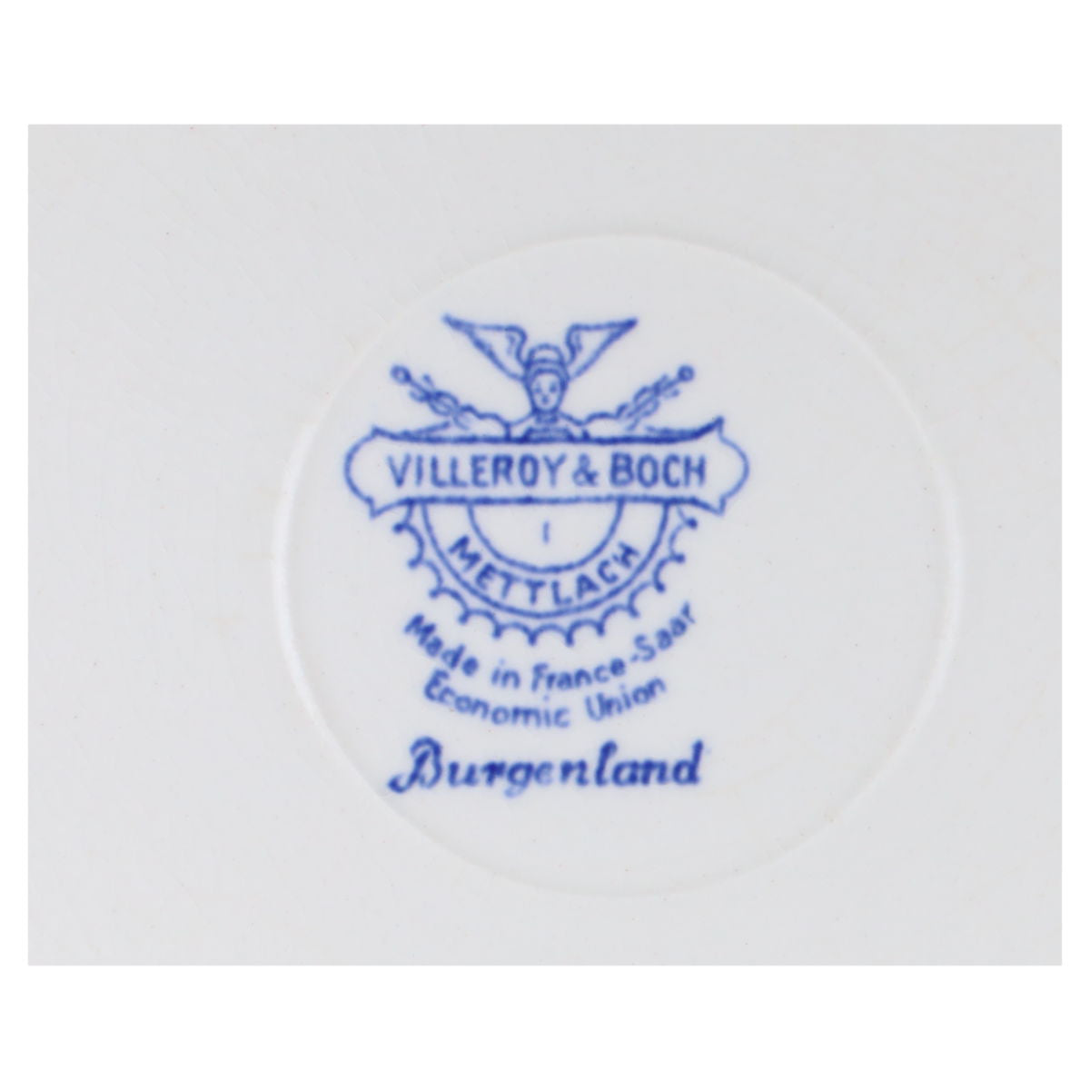 Speiseteller Haus mit Kanu altes Modell