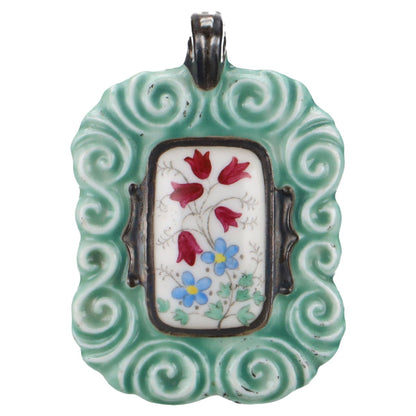 Porzellananhänger Glockenblume in grün viereckig