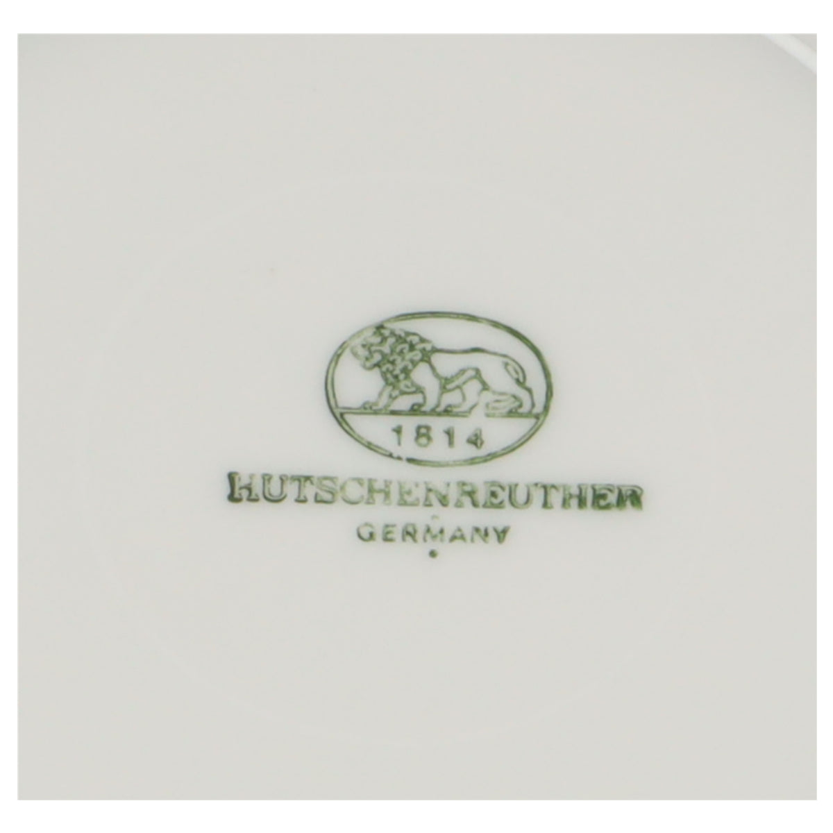 Eierbecher mit Schalenablage