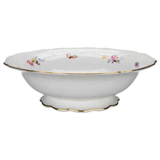 Schüssel groß auf Fuss