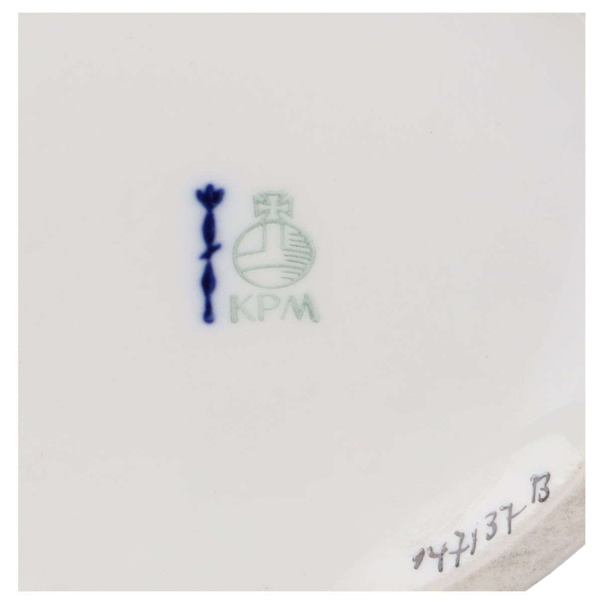 Vase Syringa mit Goldrand