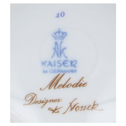 Deckelvase schmale Öffnung