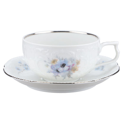 Teetasse mit Untere