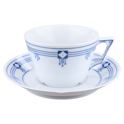 Teetasse mit Untere