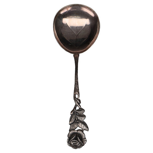 Sahnelöffel mit Blattschliff