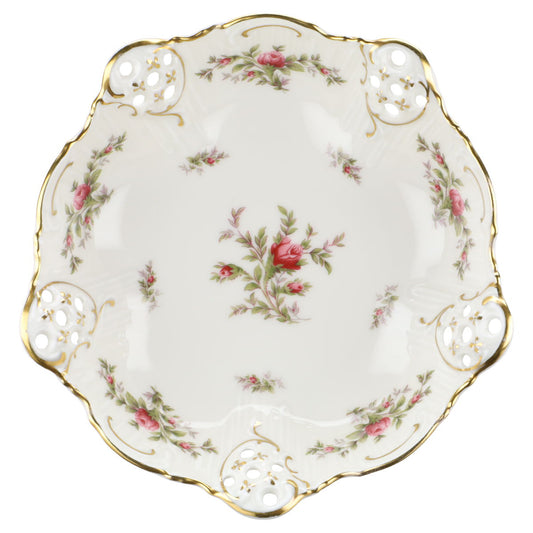 Gebäckschale auf Fuß groß