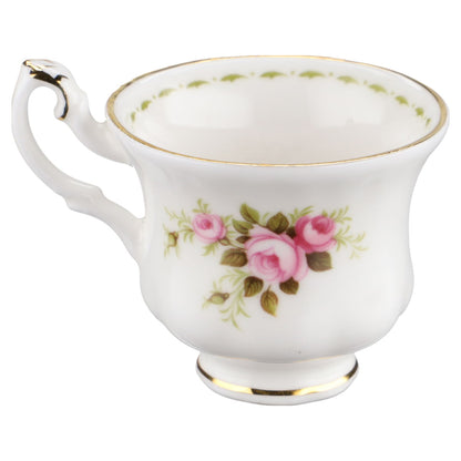 Miniaturtasse mit Untertasse - June