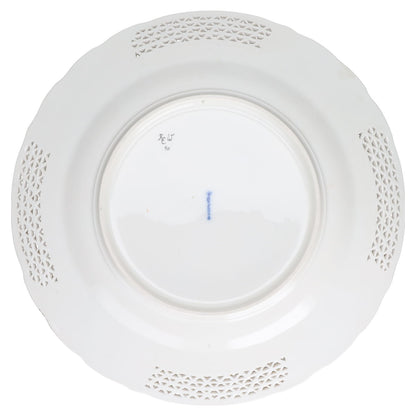 Durchbruchteller mit Goldblattrand