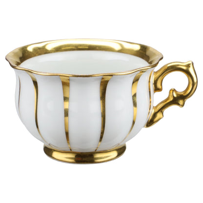 Teetasse mit Untere