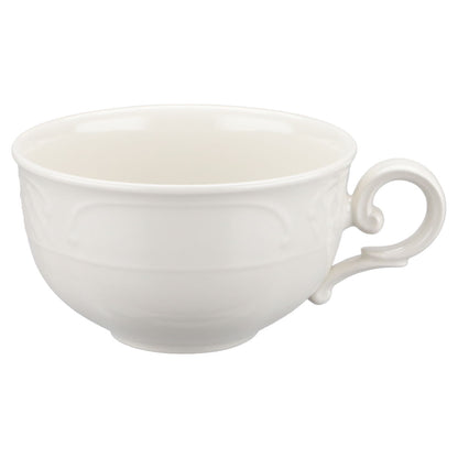 Teetasse mit Untere