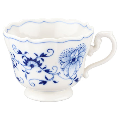 Kaffeetasse auf Fuß