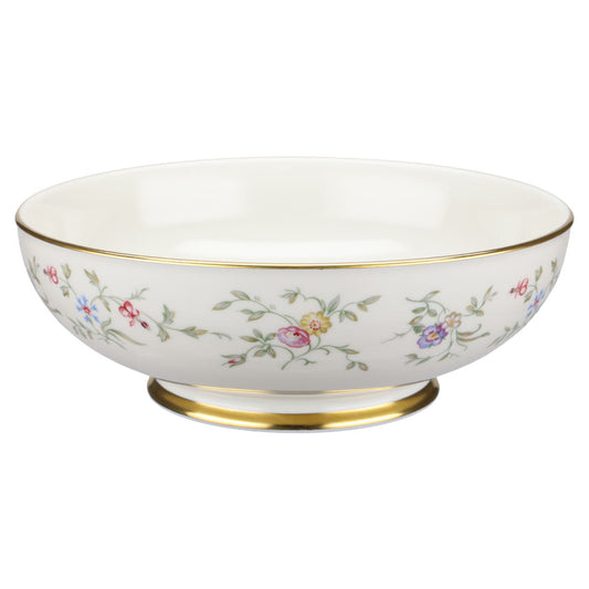 Gebäckschale auf Fuß