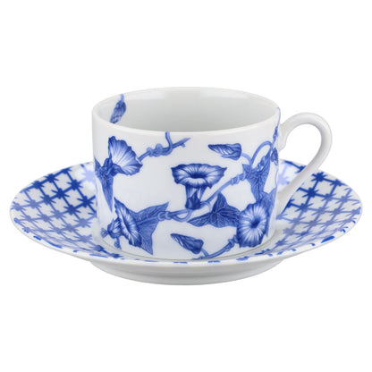 Teetasse mit Untere