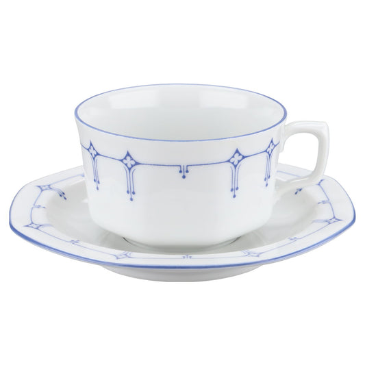 Teetasse mit Untere