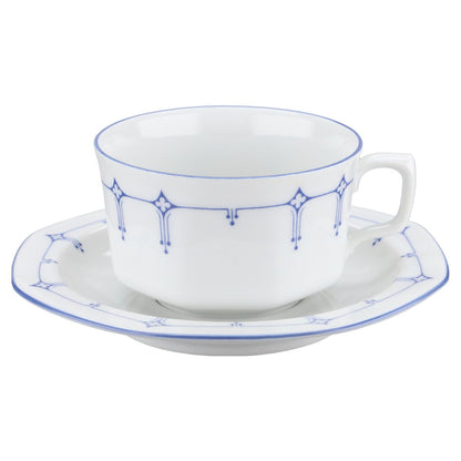 Teetasse mit Untere