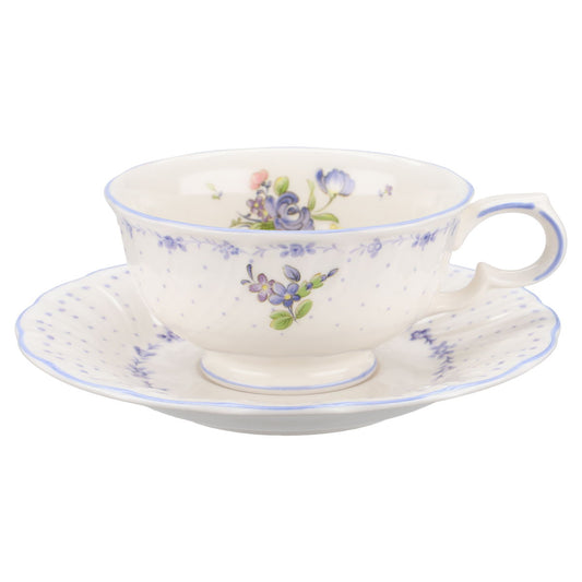 Teetasse mit Untere