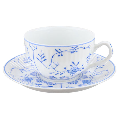 Teetasse mit Untere