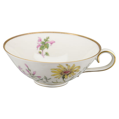 Teetasse Scene I