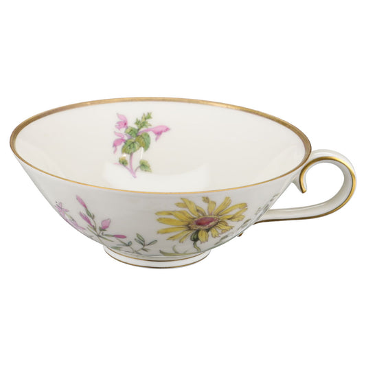Teetasse Scene I