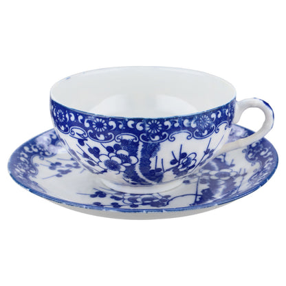 Teetasse mit Untere