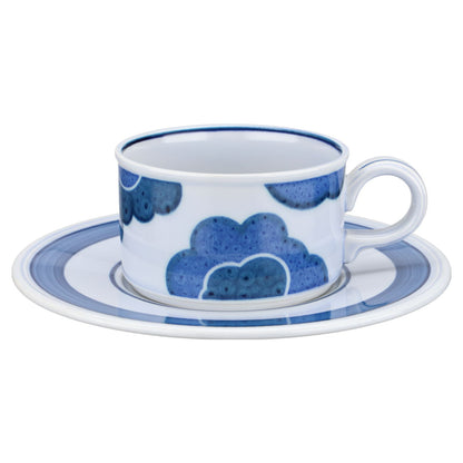 Teetasse mit Untere