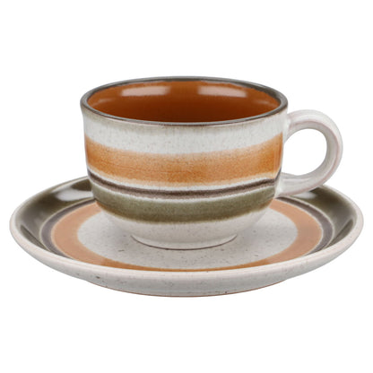 Teetasse mit Untere