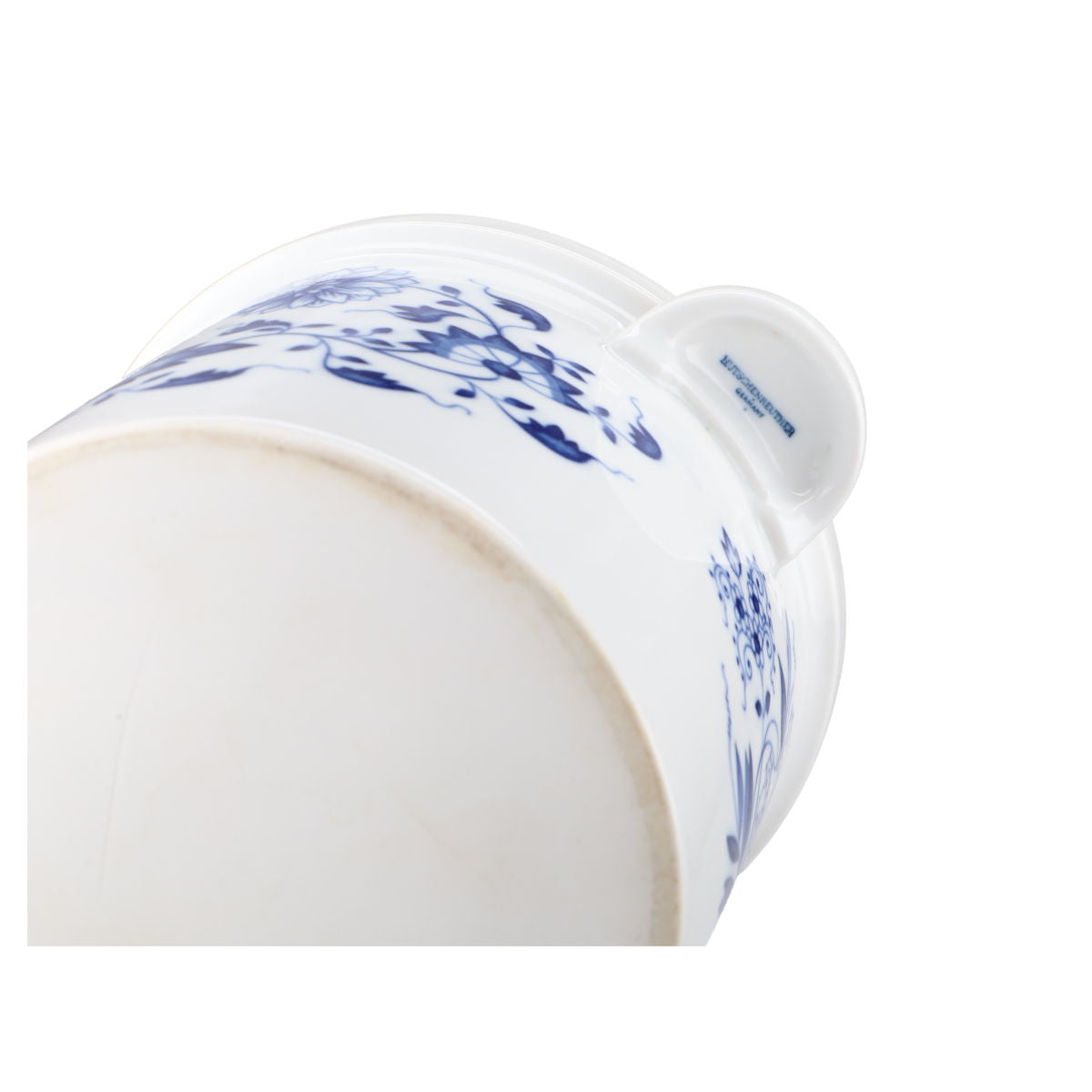 Topf klein mit Deckel und Griffen