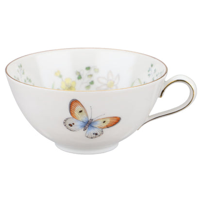 Teetasse mit Untere