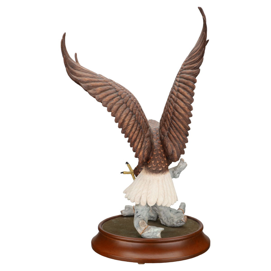 Skulptur Weißkopfadler American Majesty 1987 auf Sockel