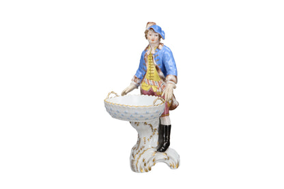 Figur Winzerfigur m. Korb Winter bemalt