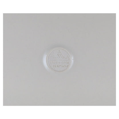 Eierbecher mit Schalenablage