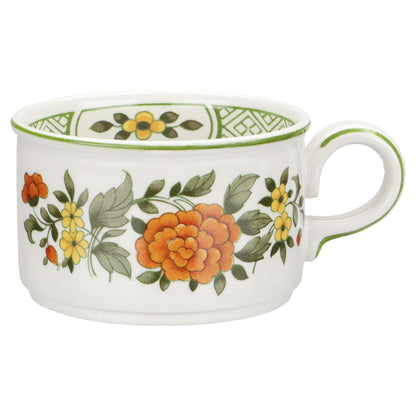 Teetasse mit Untere