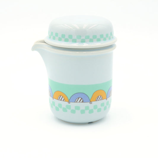 Milchkännchen mit Deckel