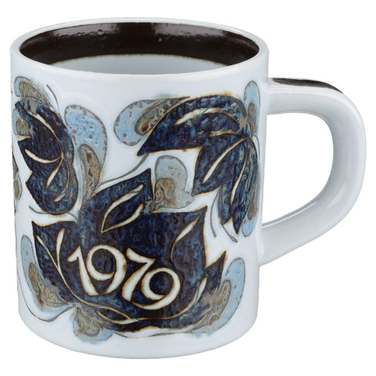 Kaffeebecher klein 1979 Royal Copenhagen Jahresbecher Arskruset