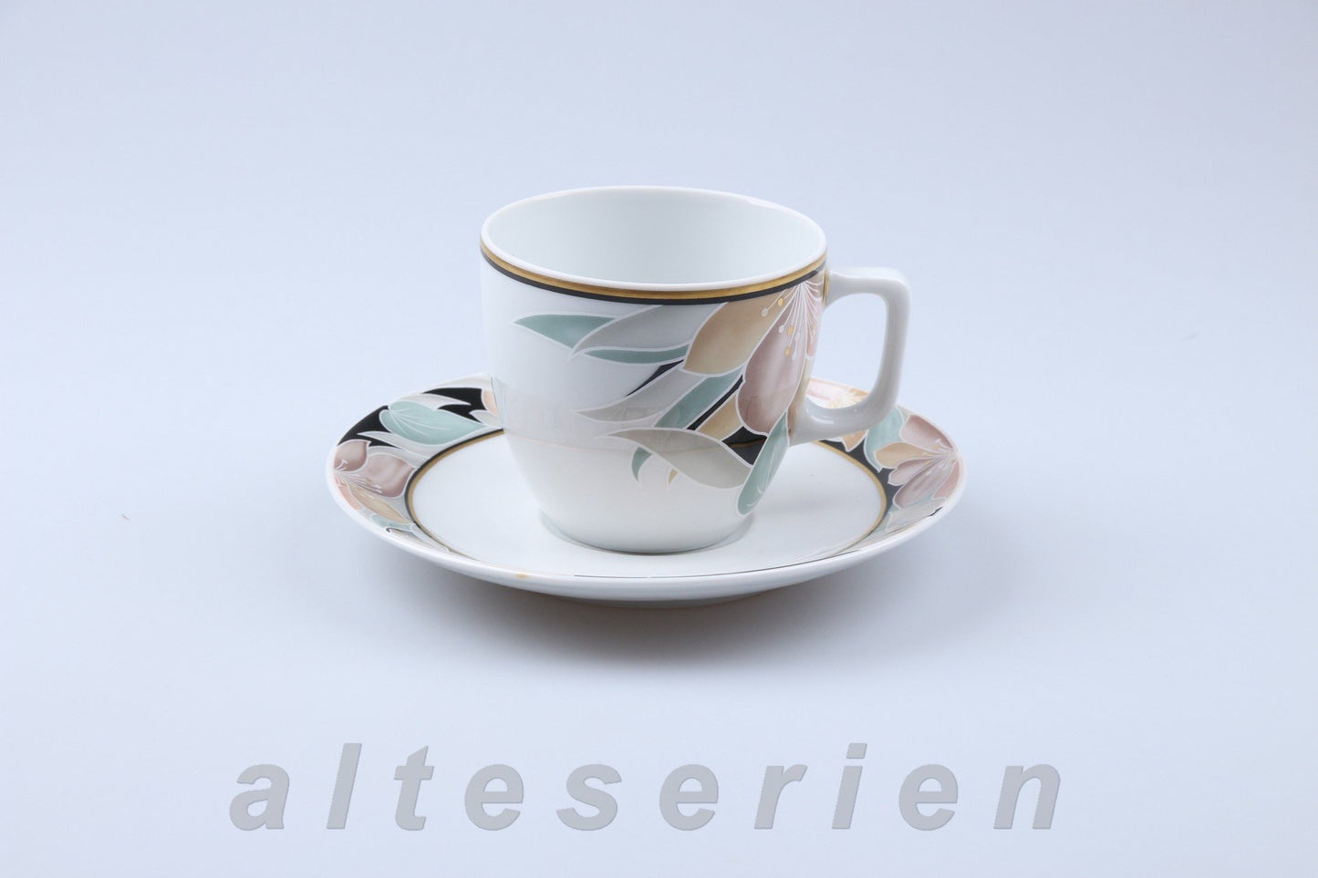 Kaffeetasse mit Untere