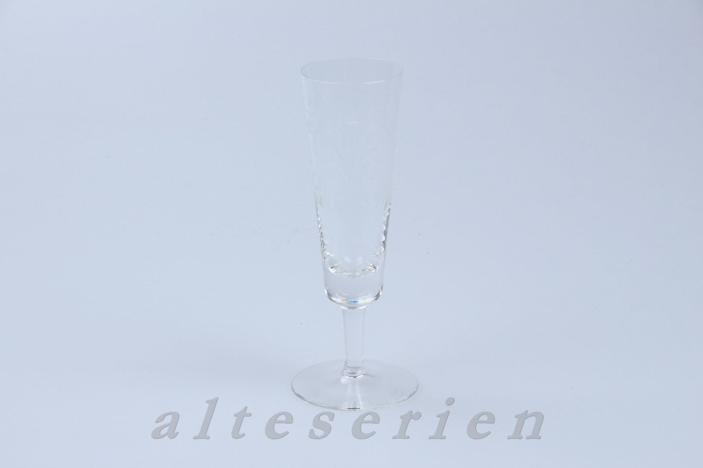 Aquavitglas gerader Stiel