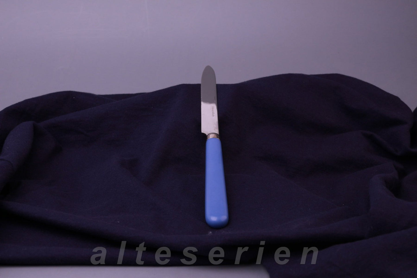 Menuemesser Blau