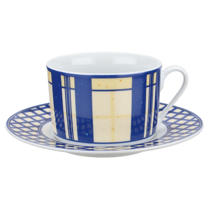 Teetasse mit Untere