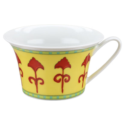 Teetasse mit Untere