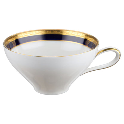 Teetasse mit Untere