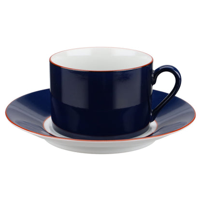 Teetasse mit Untere blau