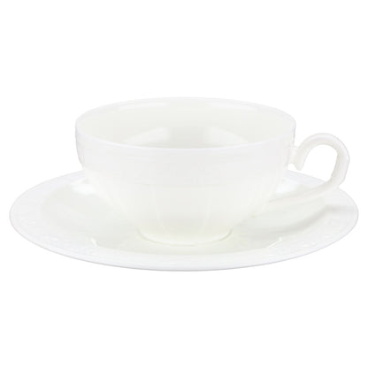 Teetasse mit Untere