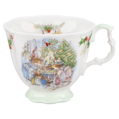 Kaffeetasse mit Untertasse Merry Midwinter