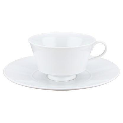 Teetasse mit Untere