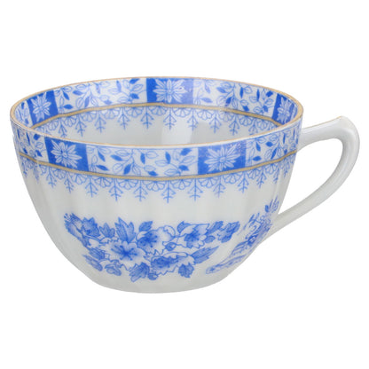 Teetasse mit Untere